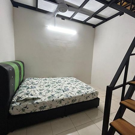 D'Triple Homestay Bandar Jasin Bestari Jasin Melaka Bemban Luaran gambar